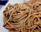 Spaghetti al pesto di radicchio
