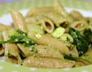 Penne integrali al pesto di Rucola e Uova di quaglia